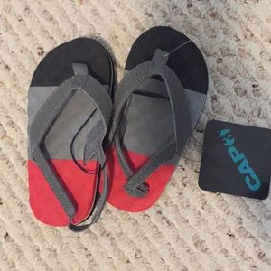 Boys flip flops size 9